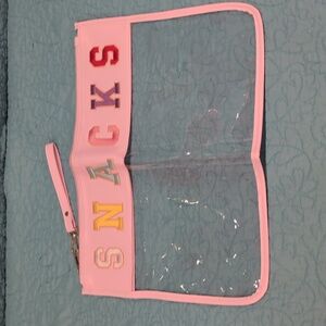 NWOT Snack Bag Embroidered Sz Large Pink